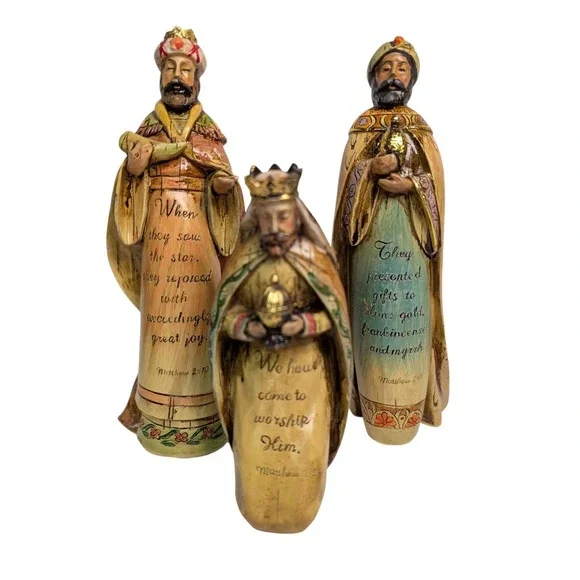 "The Promise Of Christmas" Nativity Set With Scriptures Resin 8 Piece Set - Picture 2 of 9